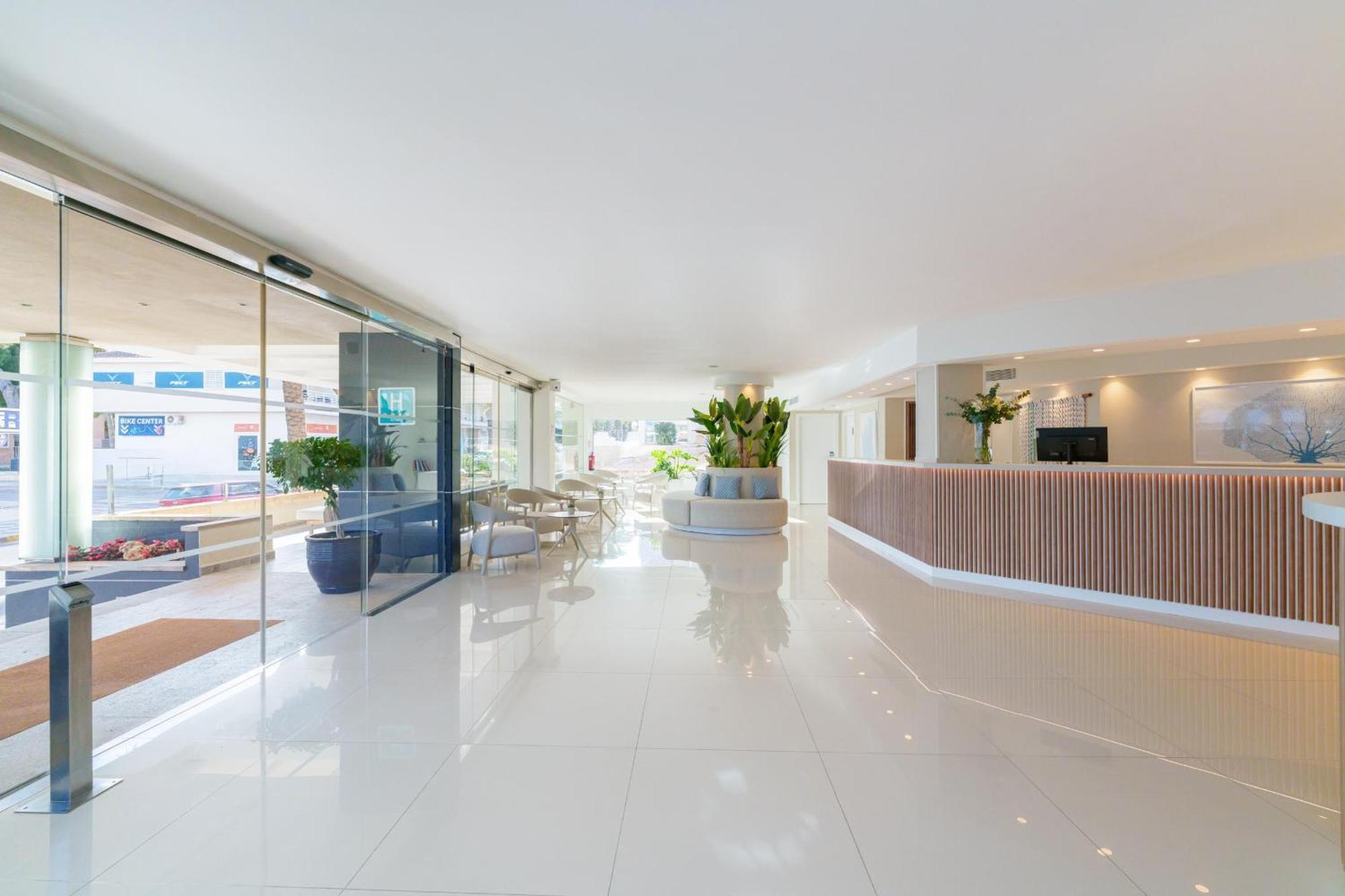 Ferrer Janeiro Hotel & Spa Can Picafort  Exterior photo